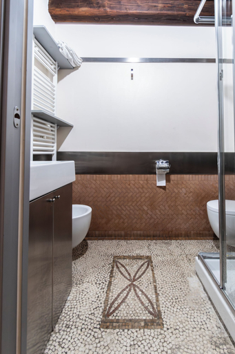 Bathroom 3, La Cantina del Convento, Potenza