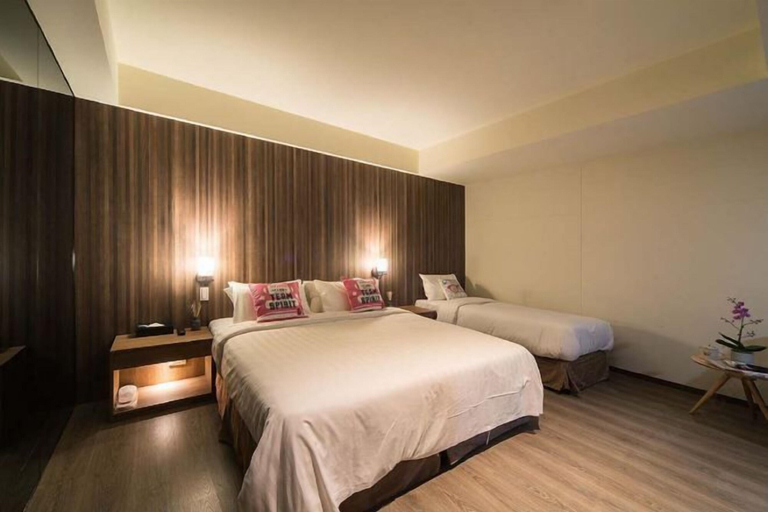 Bedroom 4, Huada Hotel, Taipei City