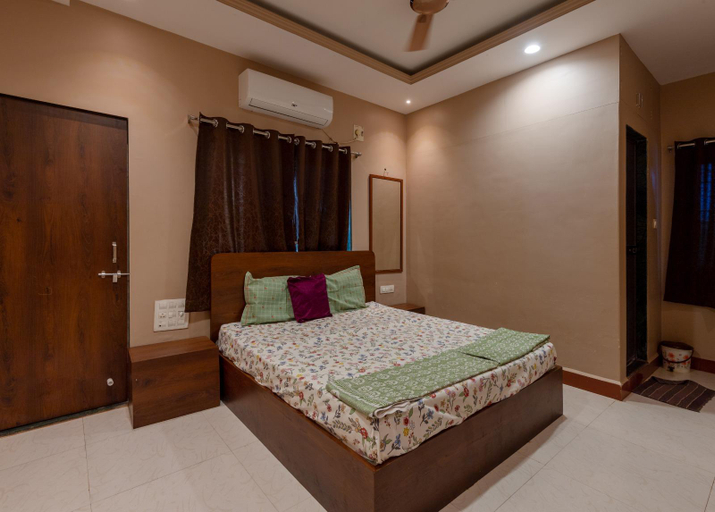 Bedroom 4, Hotel Shridhar Residency Devgad, Sindhudurg