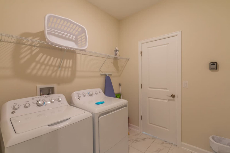 Room 4, Superhost Pool Spa Arcade Games - Adventure Villa, Osceola