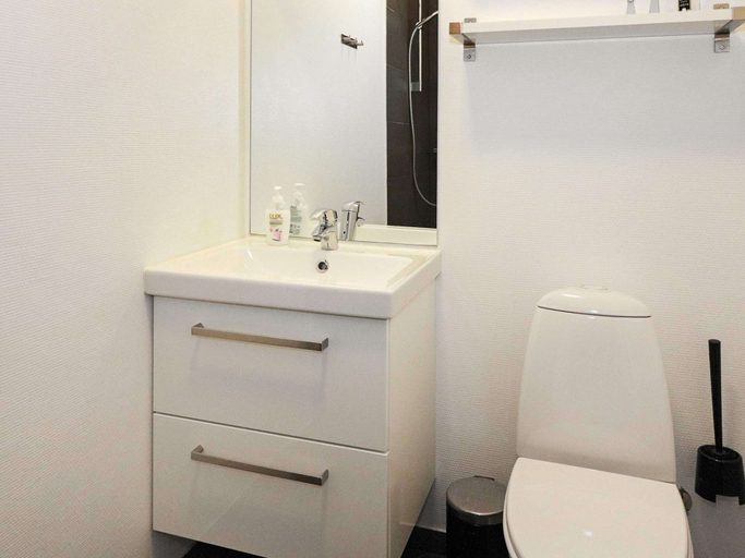 Bathroom 3, 5 Star Holiday Home in Hadsund, Mariagerfjord