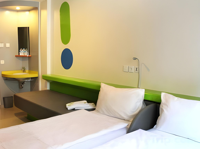 bedroom 25