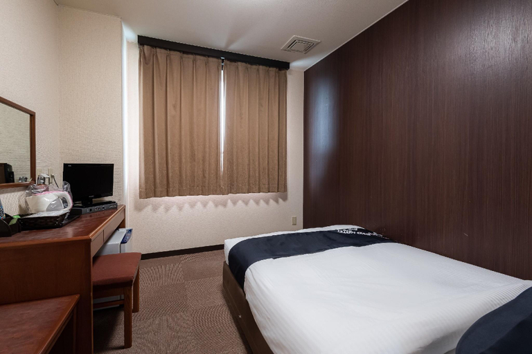 Bedroom 3, Business Hotel Kurama, Hikone