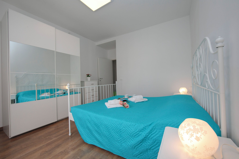 Bedroom 3, Residenza Rocca del Lago Apartments, Trento