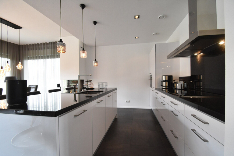 Others 4, Modern Villa in Harderwijk with Sauna & Hot Tub, Zeewolde