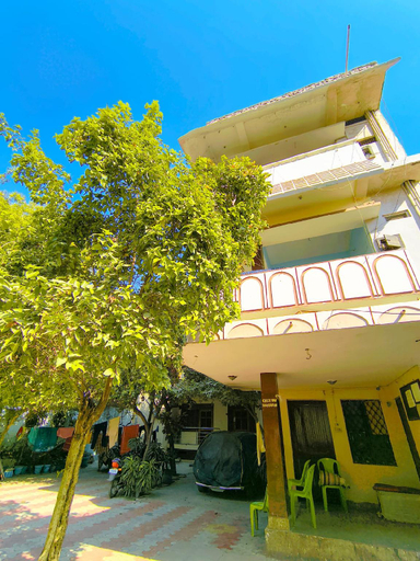 Exterior & Views, Goroomgo Om Sai Paying Guest House Varanasi, Varanasi