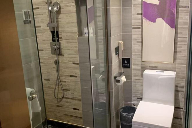 Bathroom 3, Galaxy Hotel (Beijing Wukesong Wanshou Road Subway Station Branch), Beijing