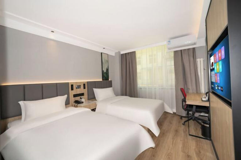 Bedroom 3, GreenTree Inn Express Hotel, Beijing
