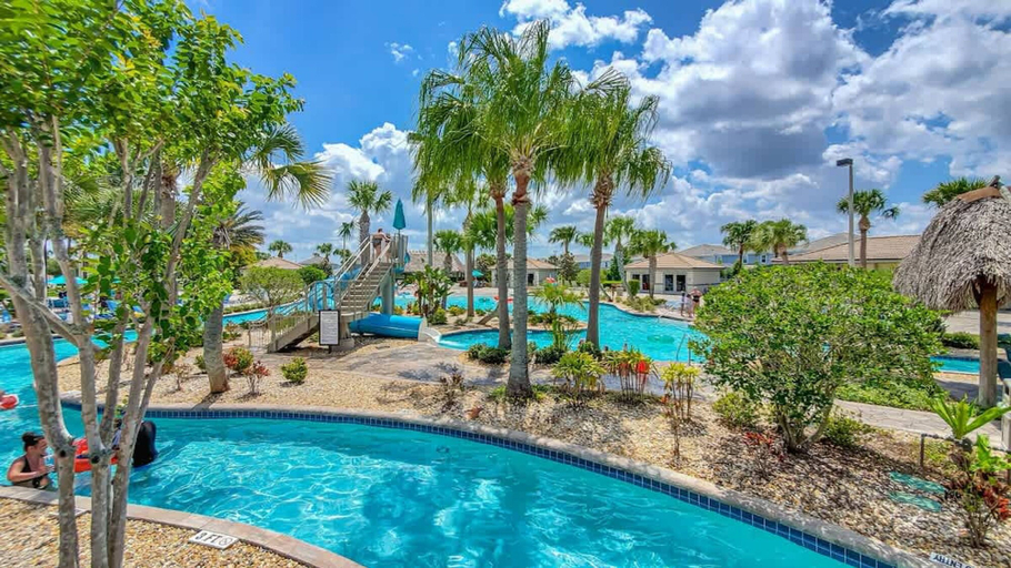 Room 4, Comfortable Beds - Fully Equipped Kitchen Pool Spa, Osceola