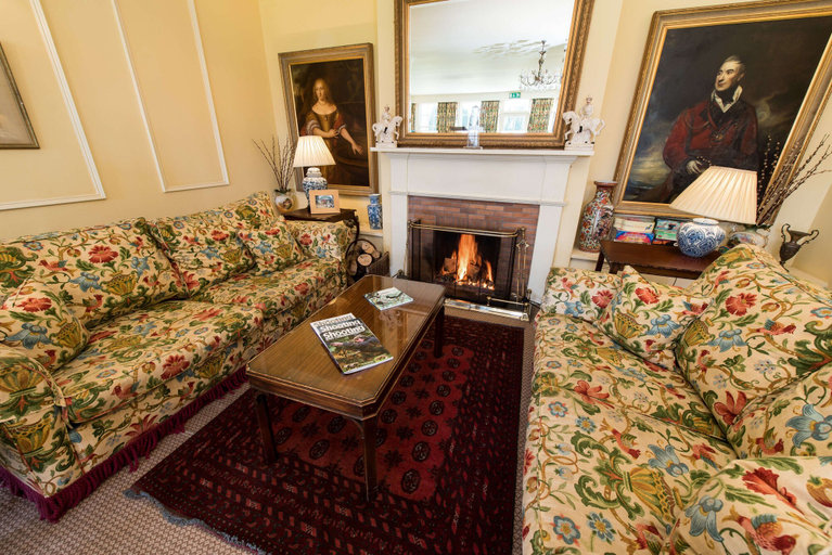 Others 5, Cavens House Dinner included, Dumfries and Galloway