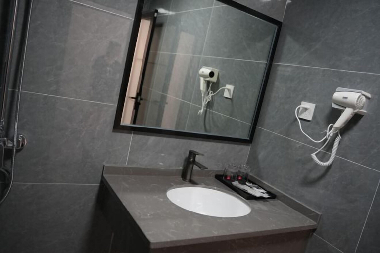 Bathroom 3, Fujiayuan Hotel, Leshan