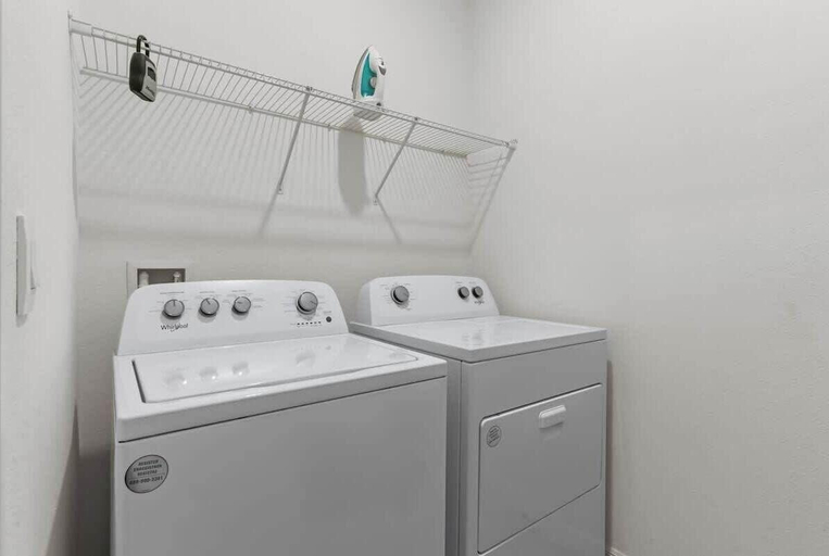 Room 2, Beautiful 6br5bathpool Clubhouse, Polk