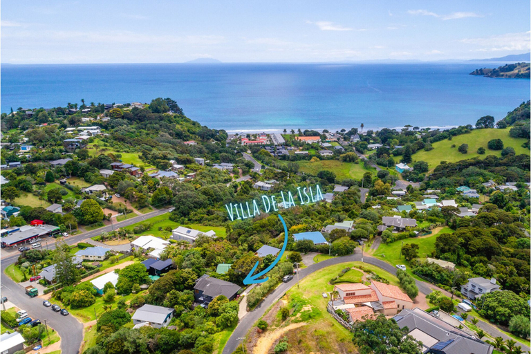 Aerial view, Villa De La Isla - Ocean Views Onetangi, Auckland