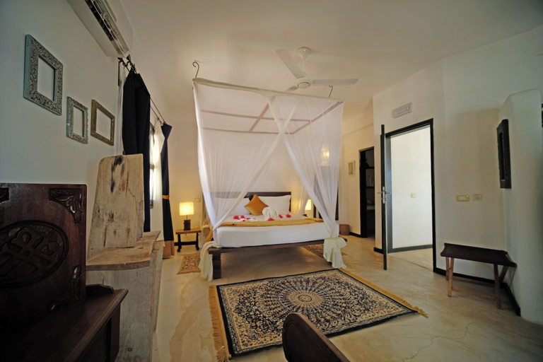 Bedroom 4, Pongwe Bay Resort, Kati