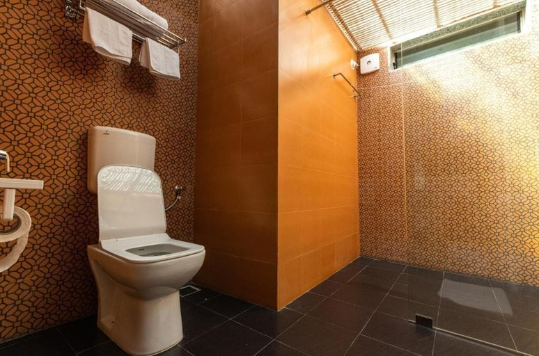 Bathroom 3, Oceanature Resort Alibaug, Raigarh