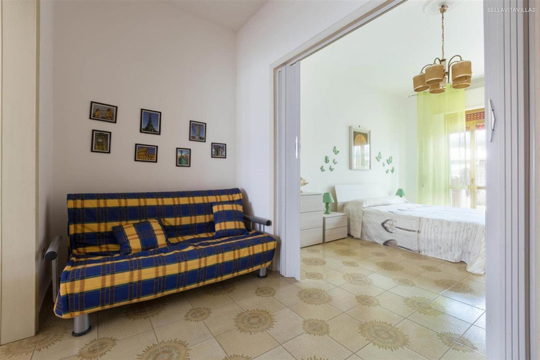 Room 4, 798 Villetta Lorena in Torre Lapillo, Lecce