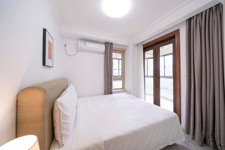 Bedroom 2, Tyms 1BR APT Gubei International Garden, Shanghai