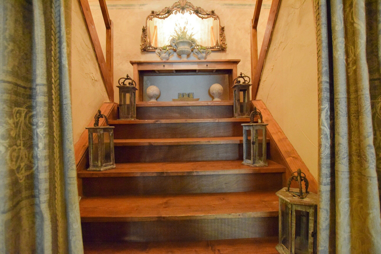 Others 4, Posh Holiday Home in Alphen with Hot Tub, Alphen-Chaam