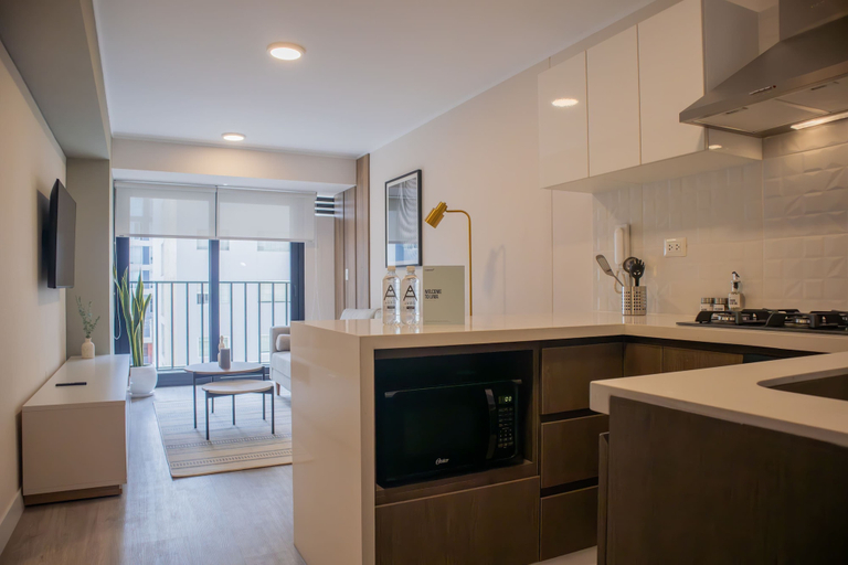 Room 2, w Wonderful 1BR w Balcony in Miraflores, Lima