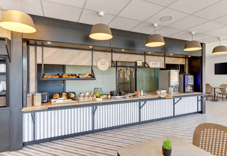 Restaurant 2, B&B Hotel Moulins Avermes, Allier