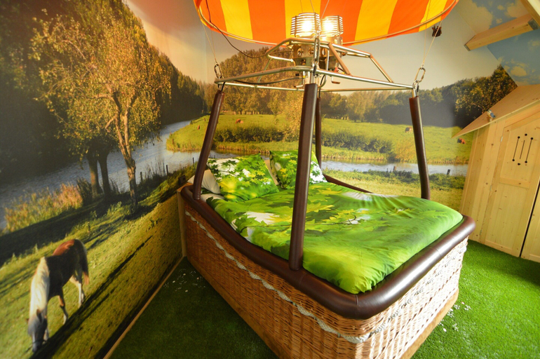Others 5, Holiday Home in Haaren Near De Efteling, Haaren