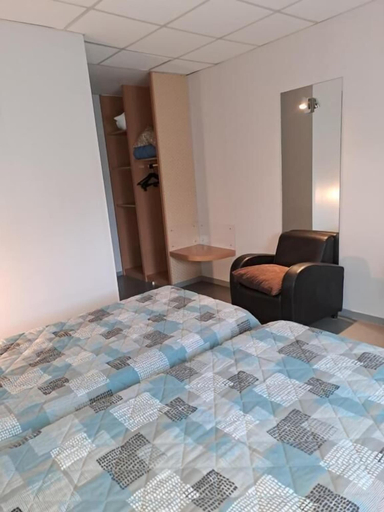 Bedroom, hôtel le grand chêne, Loir-et-Cher