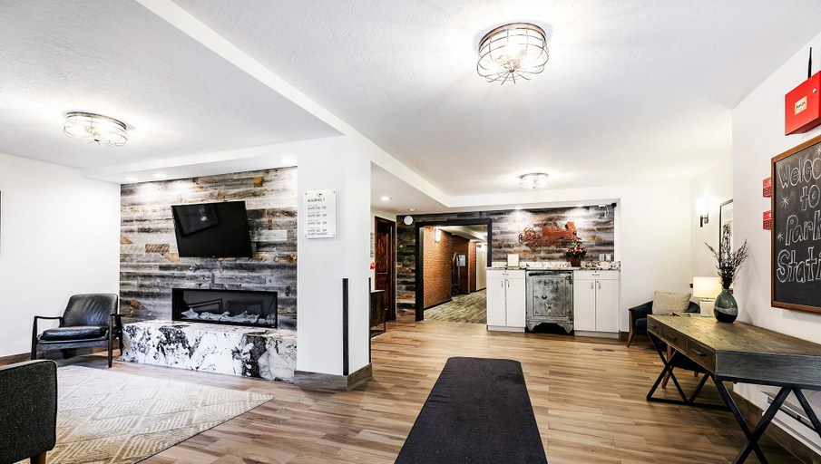 Interior 2, Park Station 122 2 Bedroom Condo by RedAwning, Summit