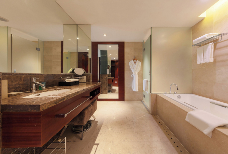Bathroom 5, Four Points by Sheraton Taicang, Suzhou
