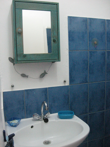 Bathroom 4, Apartment Espoir