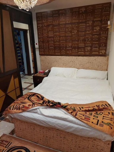 Room 3, Happy Pharonic House INN, Al-Ahram