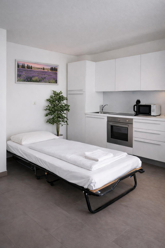 Bedroom 2, Bayer's Boardinghouse und Hotel, München