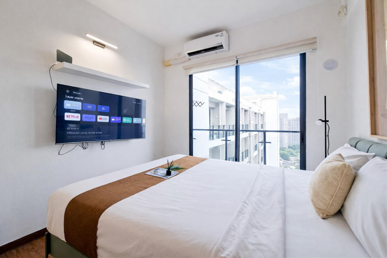 Bedroom 2, Cozy in Simple Studio at Sky House BSD By Travelio, Tangerang Selatan
