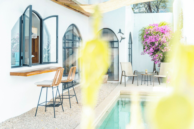 Sport & Beauty 4, Las Guapas Villa, Santa Cruz