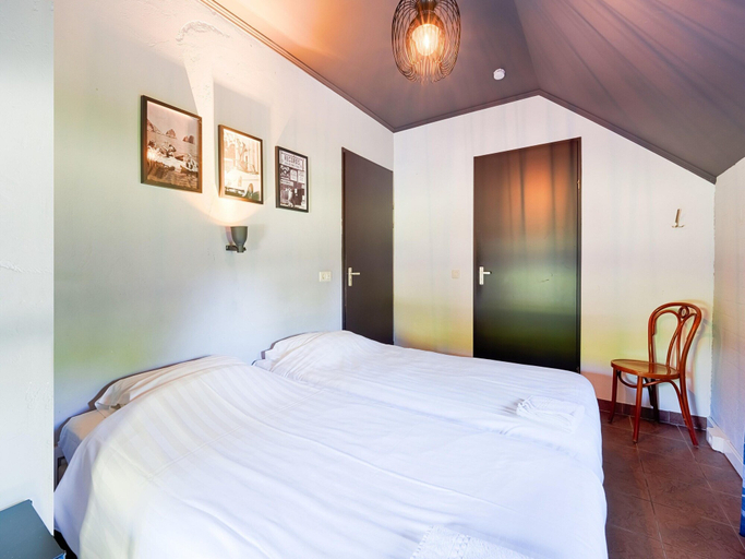 Bedroom 2, Brabant Mansion for Groups, Asten