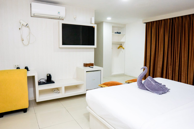 HOTEL BINTANG MULIA Room Type - EXECUTIVE SUITE