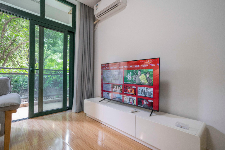 Separate living room 4, Tyms Cozy 2BR APT Renheng Riverside, Shanghai