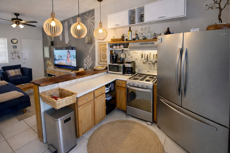 Private kitchen 5, Cabo Oasis Escape - 1 Bedroom Apartment, La Paz
