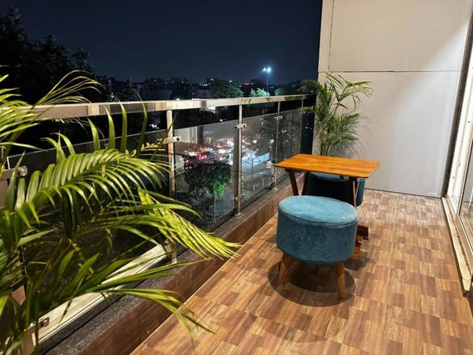 Others 5, The Lodgers Studio Sector 51, Gurgaon