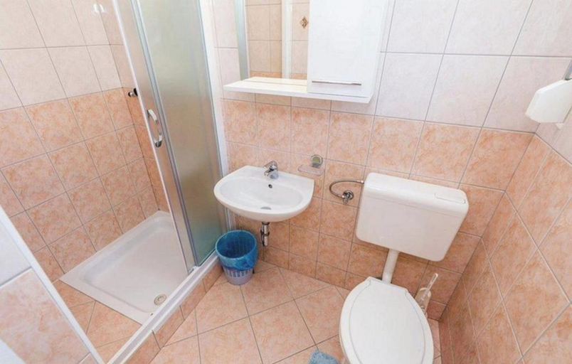 Bathroom, Rab Oasis Retreat - 3 Bedroom Apartment, Lopar/Supetarska Draga