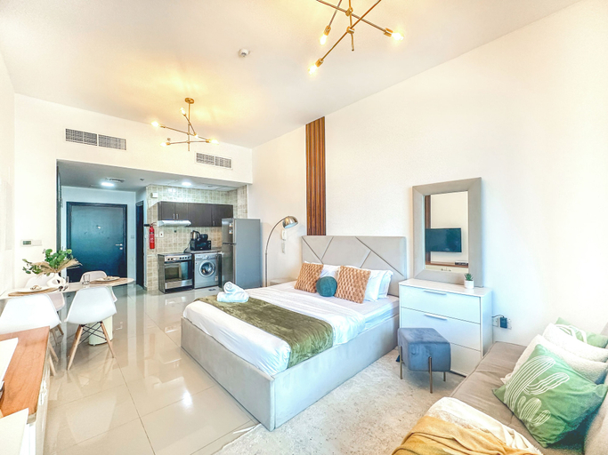 Others 4, Cool Studio near to Metro & Beach, Dubai