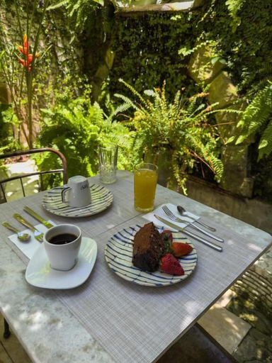 Food & Drinks, Raro Ipanema Boutique Hotel, Rio de Janeiro