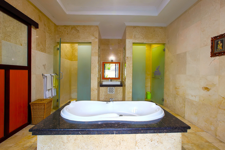 Bathroom 5, Private Pool Villas, Badung
