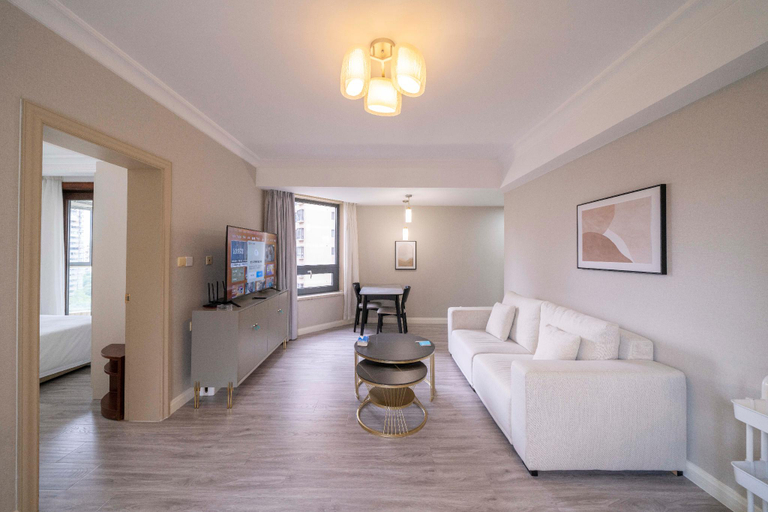 Separate living room 5, Tyms 1BR APT Gubei International Garden, Shanghai