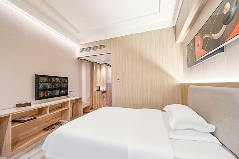 Bedroom 3, Kai Lai Hotel, Wuzhou