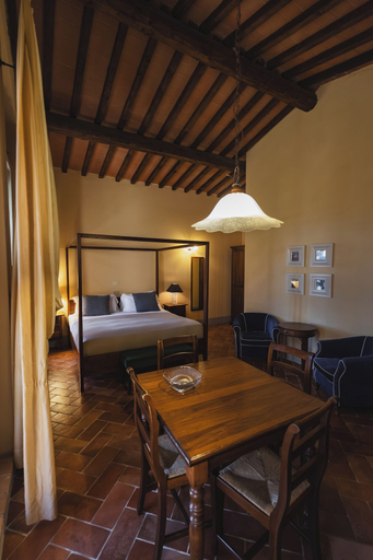 Bedroom 4, Borgo Di Colleoli Resort, Pisa