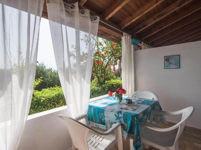 Balcony, Appealing Apartment in Mpenitses With Balcony, Ionian Islands