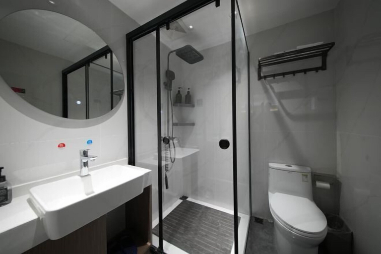 Bathroom 4, New Beacon Shennongjia Villa, Shennongjia