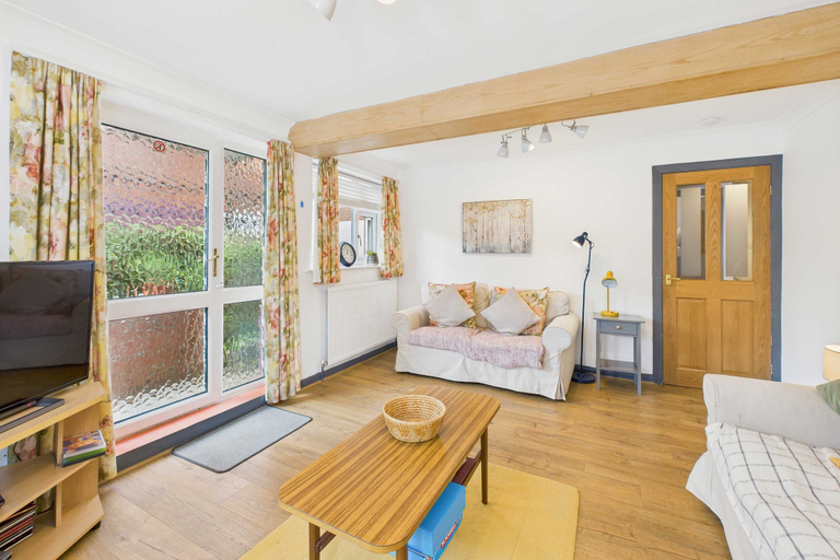 Others 3, Host Stay Look Flat, North Yorkshire