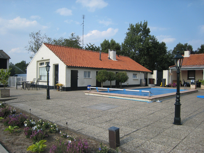 Others 3, Holiday Home in Oisterwijk With Private Pool, Oisterwijk