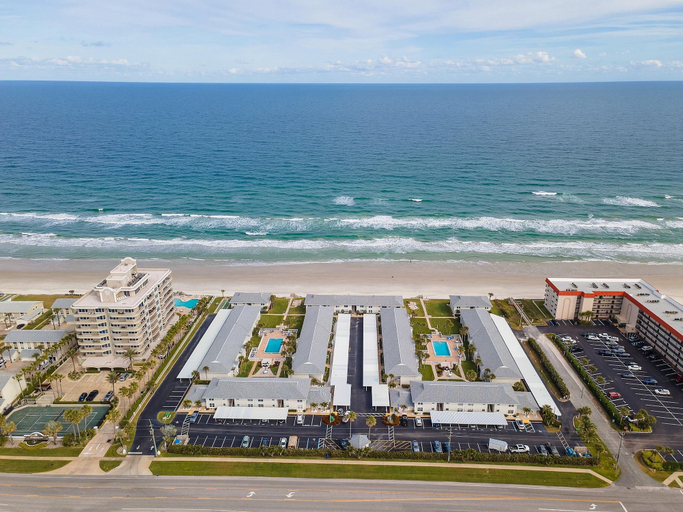 Exterior & Views 2, Colony Beach Club 204, Volusia